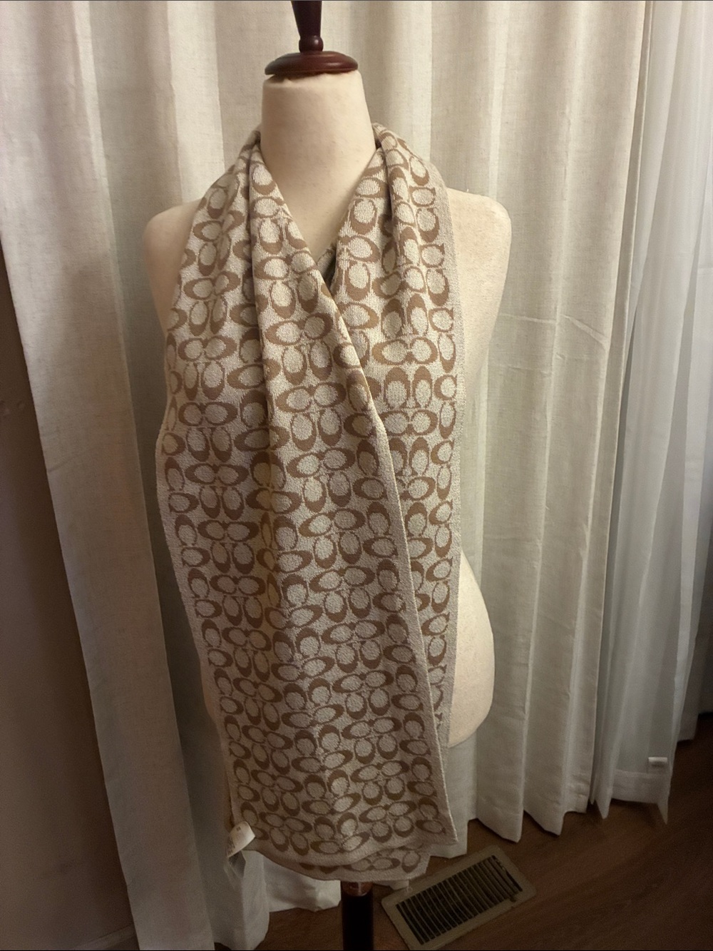 Genuine Coach Logo Jacquard Wrap in Beige and Cream LIKE NEW
